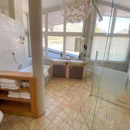 Am Schloss Appartement Kitzbühel